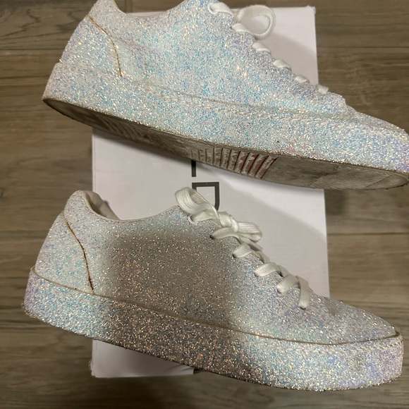 Aldo Glitter “Etilivia” Tennjs Shoes size 8 (women’s) used - Picture 2 of 7